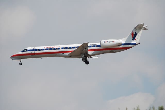 N841AE - Embraer