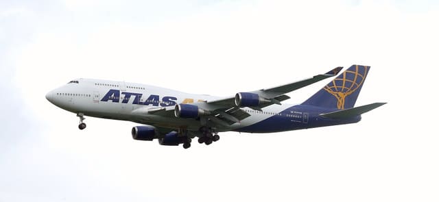 N322SG - Boeing