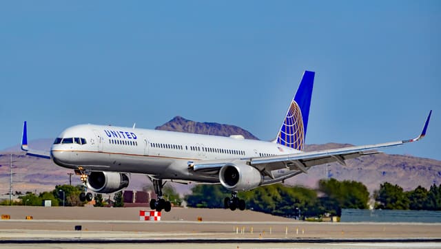 N78866 - Twin-engine aircraft