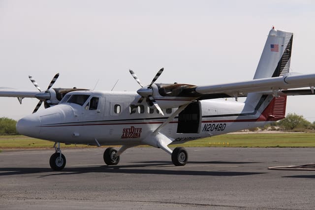 N204BD - De Havilland