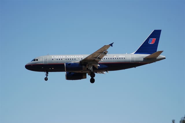 N851UA - Airbus
