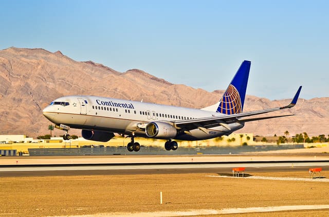 N73270 - Boeing