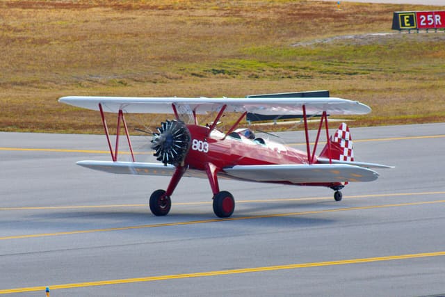 N57940 - Aircraft