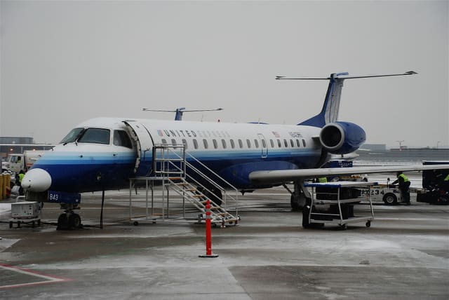 N843HK - Bombardier