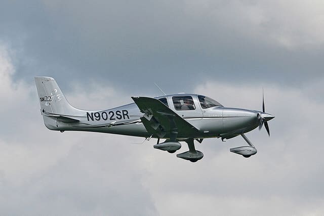 N902SR - Cirrus
