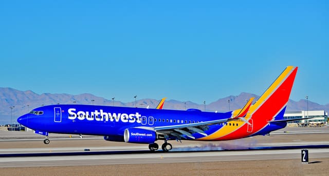 N8669B - Boeing