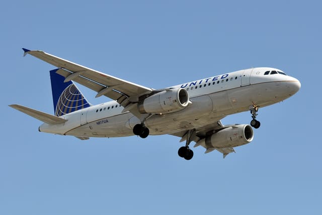 N817UA - Airbus