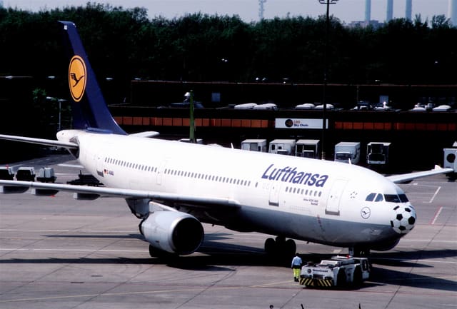 D-AIAU - Airbus