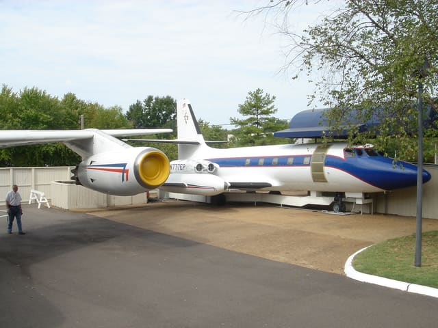  - Business jet
