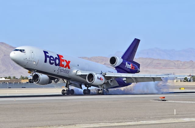 N313FE - Douglas