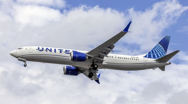 N17411 - Boeing
