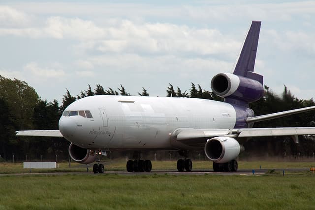 N330AU - Aircraft