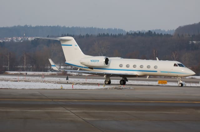 N303TP - Business jet