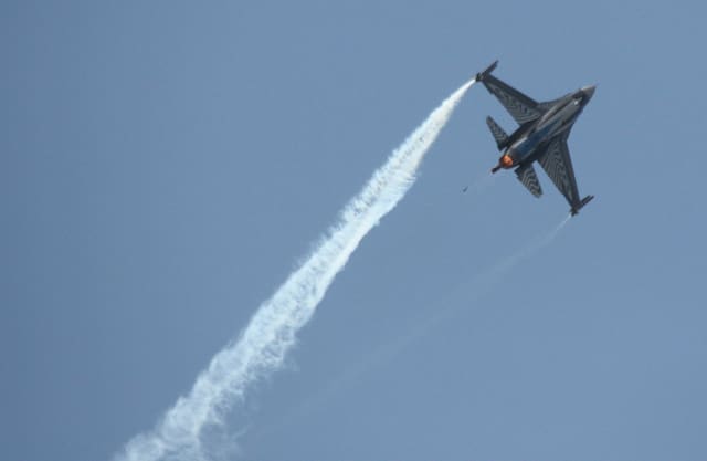  - Single-engine aircraft