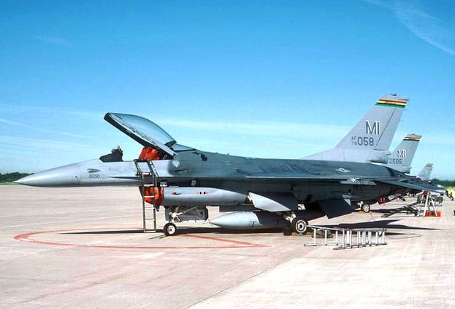  - Single-engine aircraft