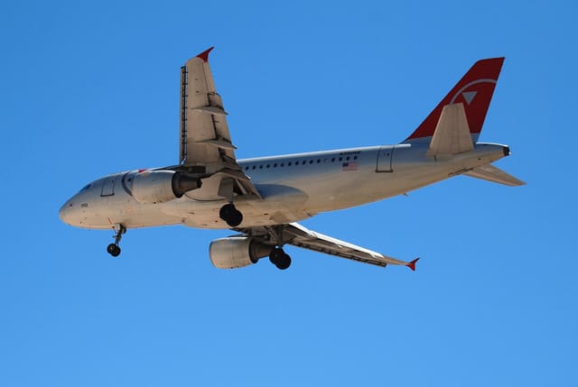 N352NB - Airbus