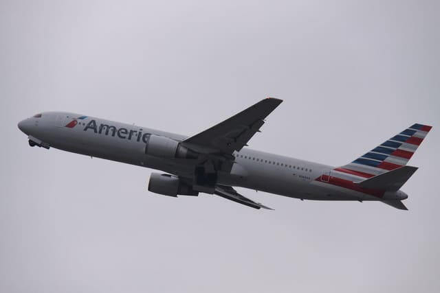 N368AA - Boeing