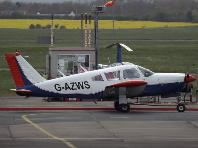 G-AZWS - Piper