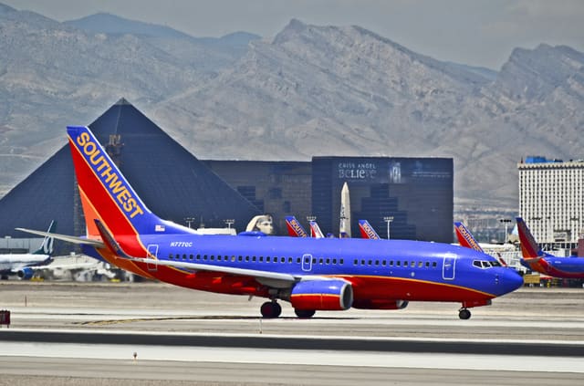 N777QC - Boeing