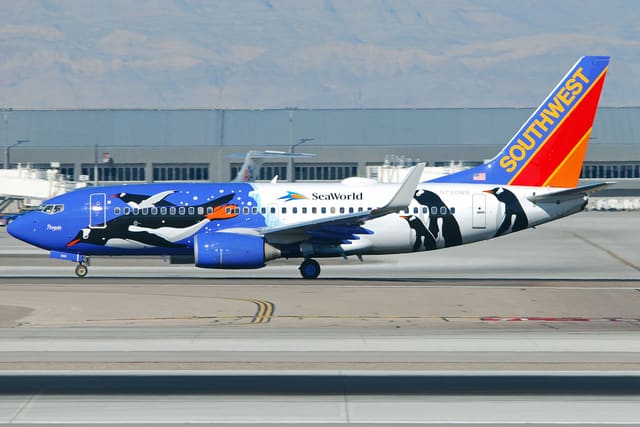 N280WN - Boeing