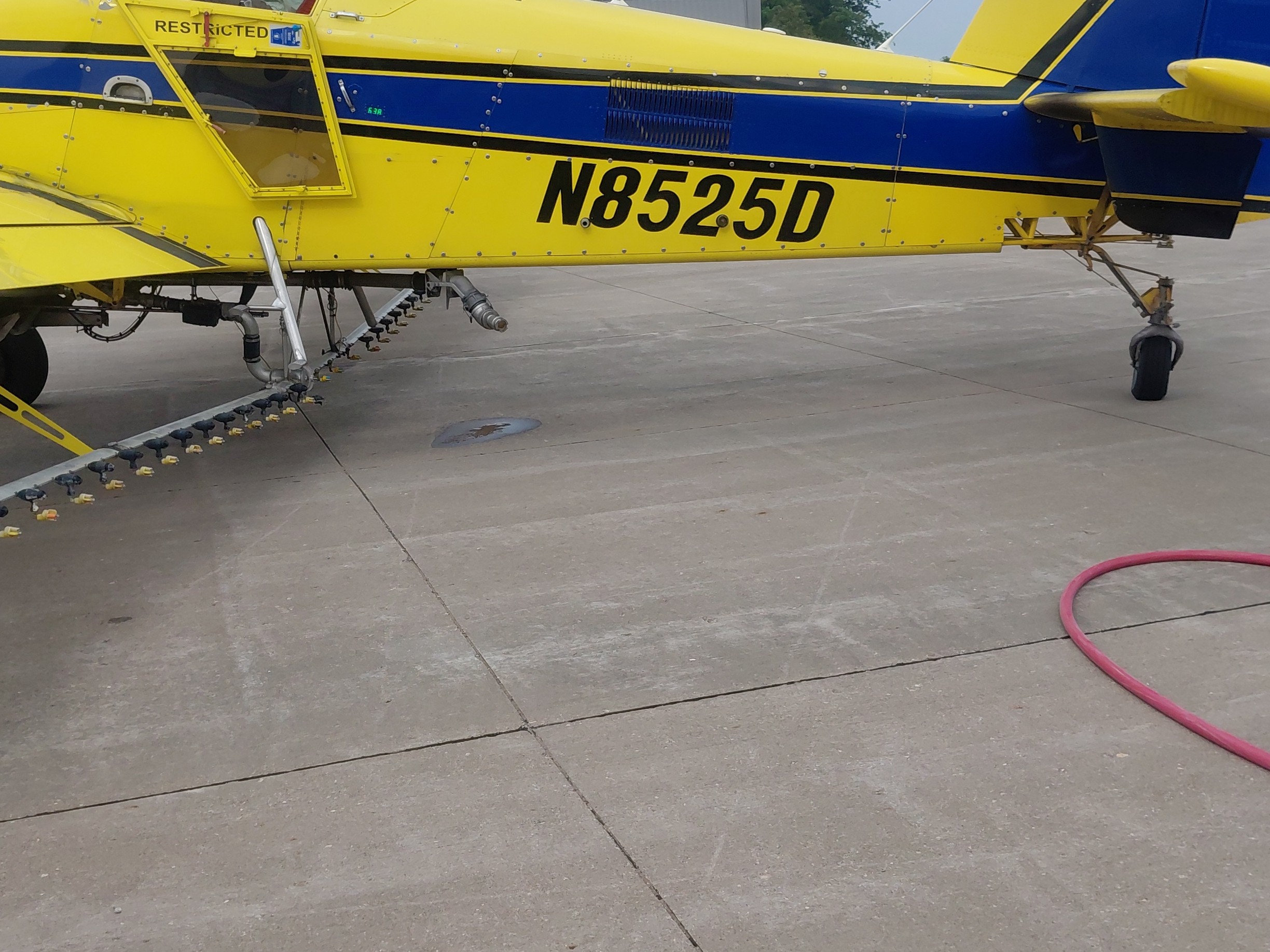 N8525D - Air Tractor AT-802A