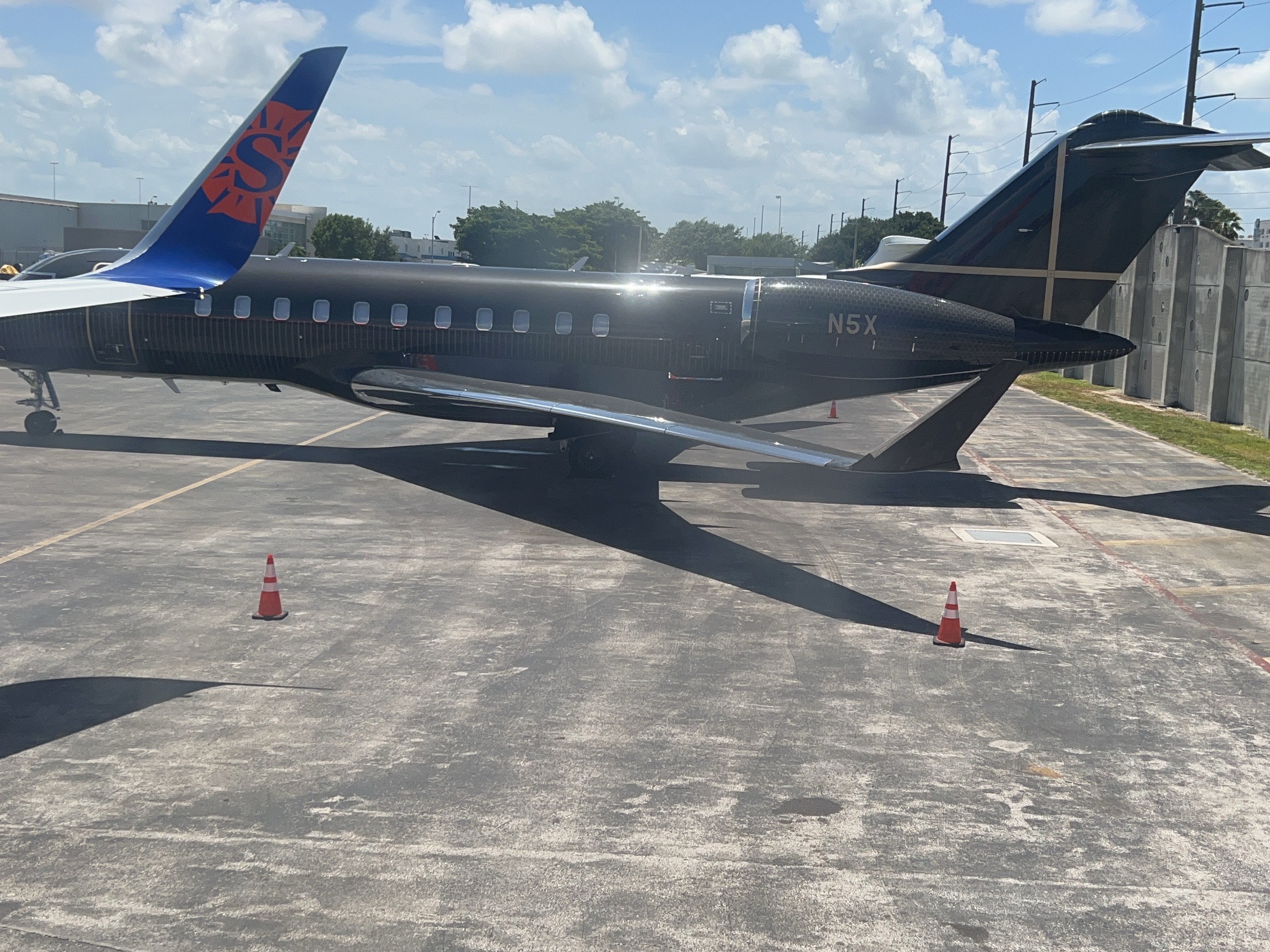 N5X - 2023 Bombardier Global 6000